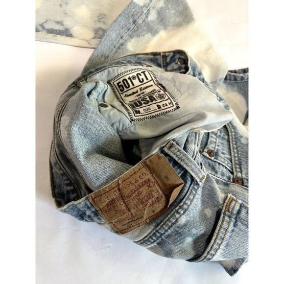 Levi's Limited Edition 501 CT Acid Wash Jeans in Blue Denim - Picture 4 of 4